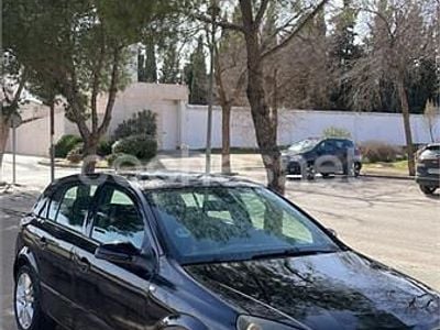 Usado Opel Astra Sport 120 CV (88 kW) 2006 Negro Berlina