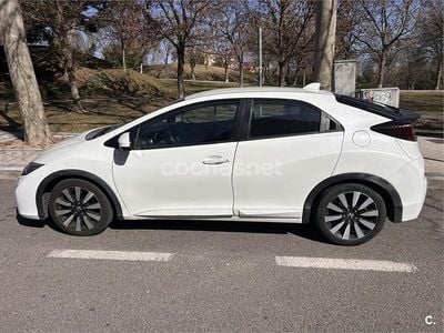 Usado Honda Civic Lifestyle 120 CV (88 kW) 2016 Blanco Berlina