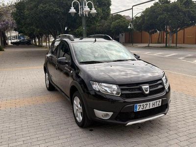 Usado Dacia Sandero Stepway 90 CV (66 kW) 2013 Negro Berlina