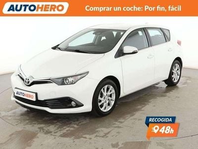 Usado Toyota Auris Active 116 CV (85 kW) 2017 Blanco Berlina