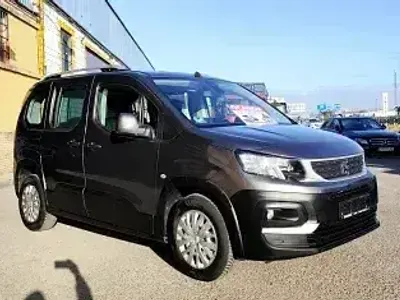 Gebraucht Peugeot Rifter Active 100 PS (73 kW) 2019 Grau Van / Kleinbus