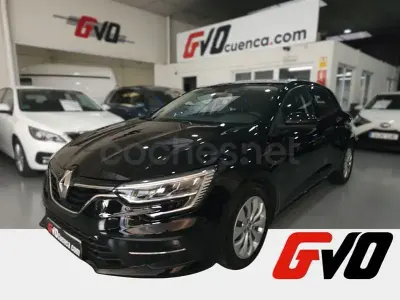 Usado Renault Mégane II Life 115 CV (84 kW) 2021 Negro Berlina