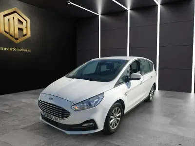 Usado Ford S-MAX Trend 190 CV (139 kW) 2022 Blanco Monovolumen