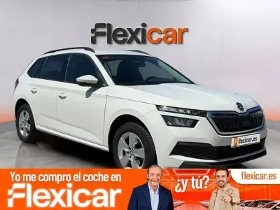 Usado Skoda Kamiq Active 95 CV (69 kW) 2020 Blanco SUV