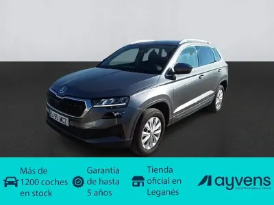 Usado Skoda Karoq Ambition 116 CV (85 kW) 2022 Gris SUV