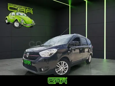 Usado Dacia Lodgy Lauréate 115 CV (84 kW) 2018 Negro Monovolumen