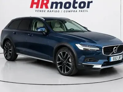 Käytetty Volvo V90 Core 197 HP (144 kW) 2022 Farmari