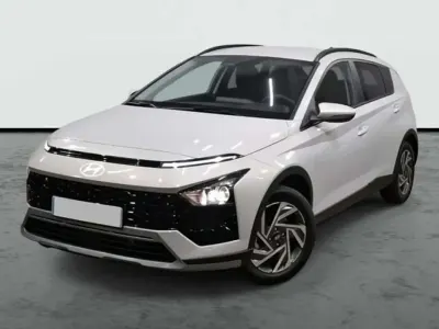 Usado Hyundai Bayon 101 CV (74 kW) 2025 Gris SUV