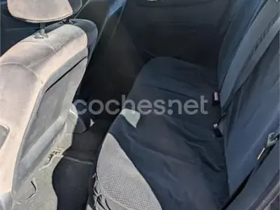Usado Citroën C4 110 CV (80 kW) 2007 Negro Berlina