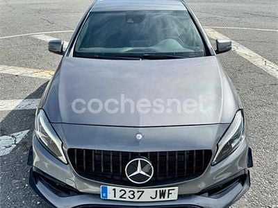 Usado Mercedes A200 AMG line 136 CV (100 kW) 2017 Gris / plata Berlina