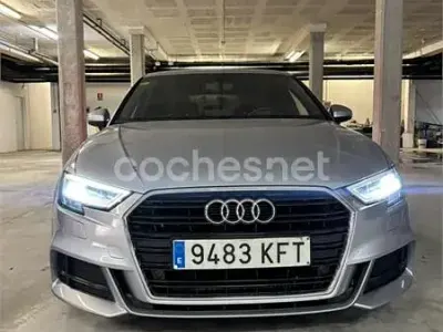 Usado Audi A3 150 CV (110 kW) 2017 Gris / plata Berlina