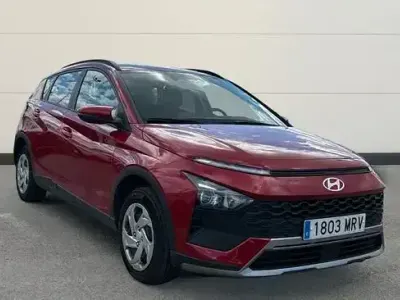 Usado Hyundai Bayon 100 CV (73 kW) 2024 Rojo SUV