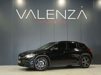 Usado Mercedes GLA180 AMG 136 CV (100 kW) 2021 Negro SUV