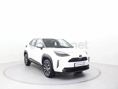Usado Toyota Yaris Cross Style 116 CV (85 kW) 2023 Blanco SUV