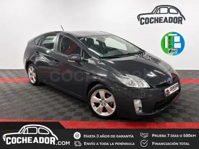 Usado Toyota Prius Advance 136 CV (100 kW) 2011 Gris / plata Berlina