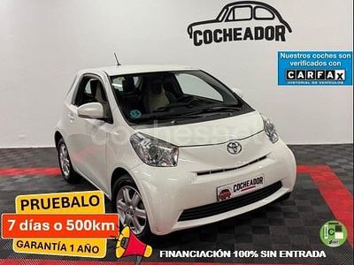 Blanco Usado 2009 Toyota iQ Utilitario | 8499 €