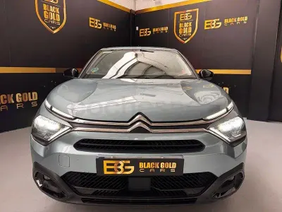 Usado Citroën C4 Feel 130 CV (95 kW) 2023 Azul SUV