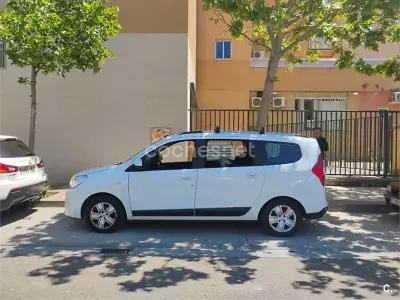 Usado Dacia Lodgy Lauréate 115 CV (84 kW) 2018 Blanco Monovolumen