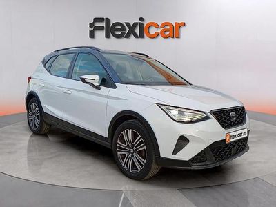 Usado Seat Arona Style 116 CV (85 kW) 2022 Blanco SUV