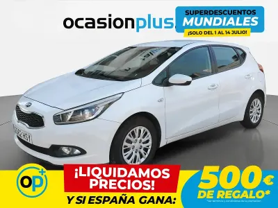 Usado Kia Ceed 100 CV (73 kW) 2013 Blanco Utilitario