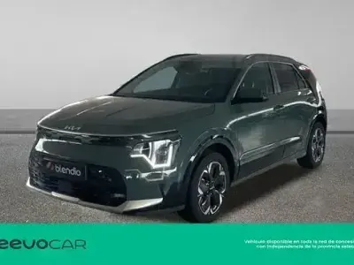 Usado Kia e-Niro 150 kW (204 CV) 2022 Verde SUV