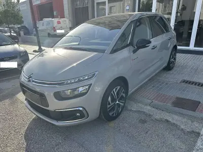 Usado Citroën C4 SpaceTourer Rip Curl 131 HP (96 kW) 2019 Bege Monovolume
