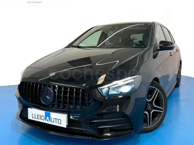 Usado Mercedes B200 150 CV (110 kW) 2021 Negro Utilitario
