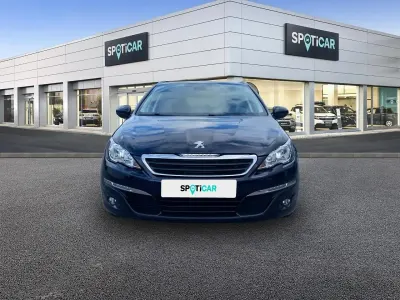Usado Peugeot 308 SW Style 130 CV (95 kW) 2017 Azul Familiar