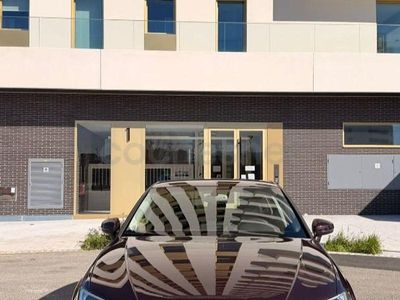 Usado Audi A3 Ambition 150 CV (110 kW) 2014 Granate Berlina