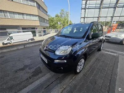 Usado Fiat Panda Lounge 69 CV (50 kW) 2017 Azul Utilitario