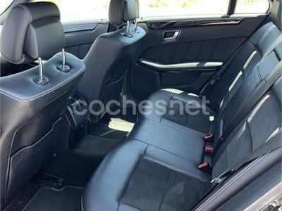 Mercedes E200