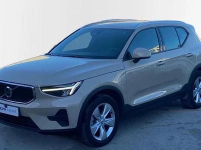 Begagnad Volvo XC40 Core 163 HK (119 kW) 2025 SUV
