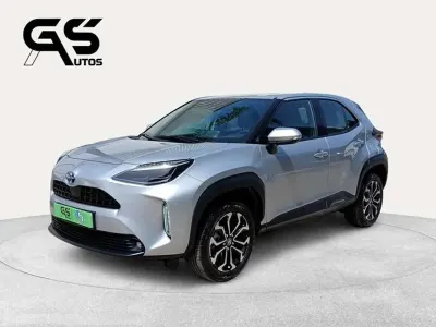 Occasion Toyota Yaris Cross Active 116 PK (85 kW) 2024 Grijs SUV