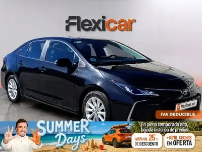 Usado Toyota Corolla Active 125 CV (91 kW) 2023 Negro Berlina