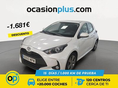 Usado Toyota Yaris Hybrid Active 116 CV (85 kW) 2024 Blanco Berlina