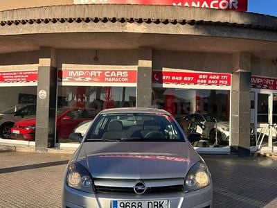 Usado Opel Astra Edition 80 CV (58 kW) 2004 Gris / plata Berlina