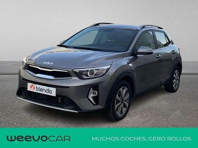 Gris Usado 2024 Kia Stonic SUV | 20.990 € (Un poco caro)