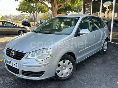 Gris / plata Usado 2007 VW Polo Edition Berlina | 4990 € (Precio justo)
