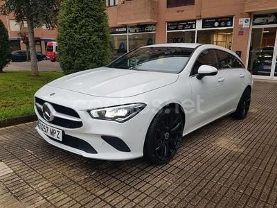 Blanco Usado 2020 Mercedes CLA220 Shooting Brake Familiar | 22.900 € (Super precio)