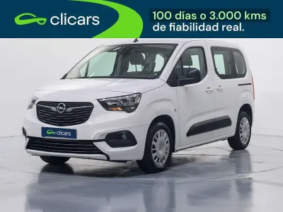 Usado Opel Combo Business Edition 102 CV (75 kW) 2021 Blanco Monovolumen