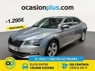 Usado Skoda Superb Ambition 120 CV (88 kW) 2016 Gris Berlina