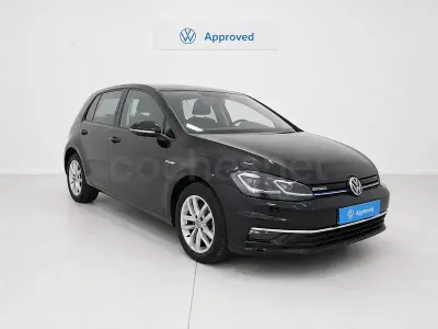 Usado VW Golf VII Advance 130 CV (95 kW) 2019 Negro Berlina
