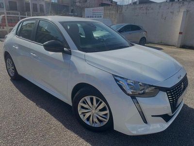 Usado Peugeot 208 Active 100 CV (73 kW) 2022 Blanco Utilitario