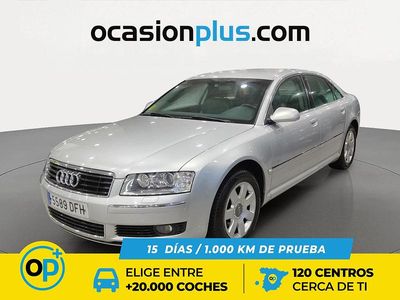 Usado Audi A8 335 CV (246 kW) 2004 Gris plata Berlina