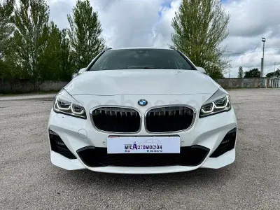 Usado BMW 218 Shadowline 150 CV (110 kW) 2018 Blanco Familiar
