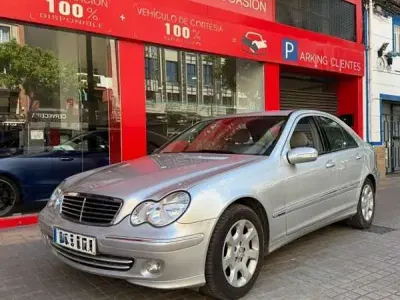 Occasion Mercedes C220 Avantgarde 143 PK (105 kW) 2005 Zilver Sedan