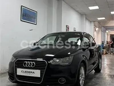Usado Audi A1 Attraction 90 CV (66 kW) 2013 Negro Utilitario