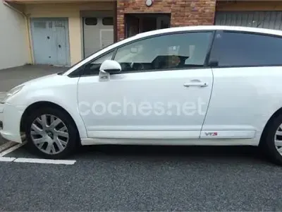 Begagnad Citroën C4 140 HK (102 kW) 2007 Vit Sedan