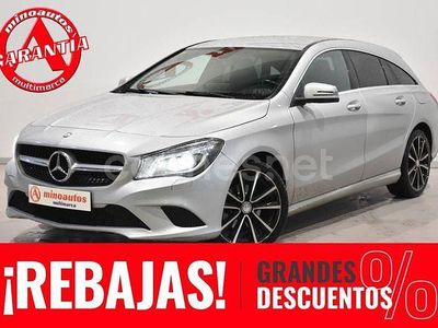 Usado Mercedes CLA200 Shooting Brake Urban 136 CV (100 kW) 2016 Plateado Familiar