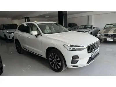 Usado Volvo XC60 Plus 197 CV (144 kW) 2022 Blanco SUV